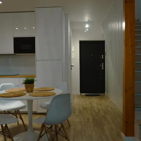 度假居 Na Szlaku 斯克拉斯卡波伦巴