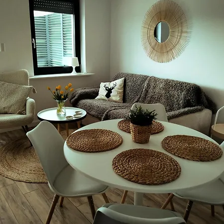 度假居 Na Szlaku 斯克拉斯卡波伦巴